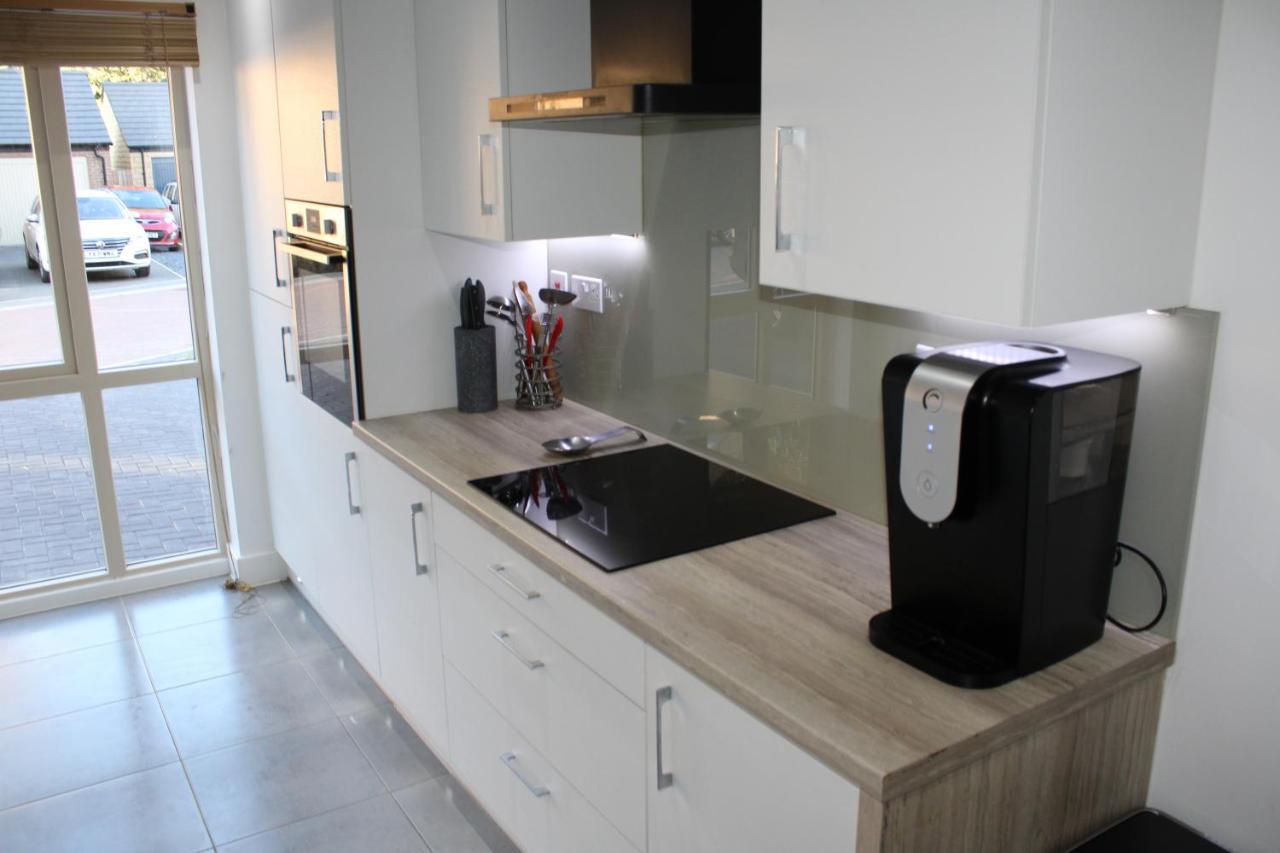 Haven - Spacious Luxury Home Perfect For Families, Couples And Contractors! 5Mins To Xscape And Junction 32! Castleford Eksteriør billede