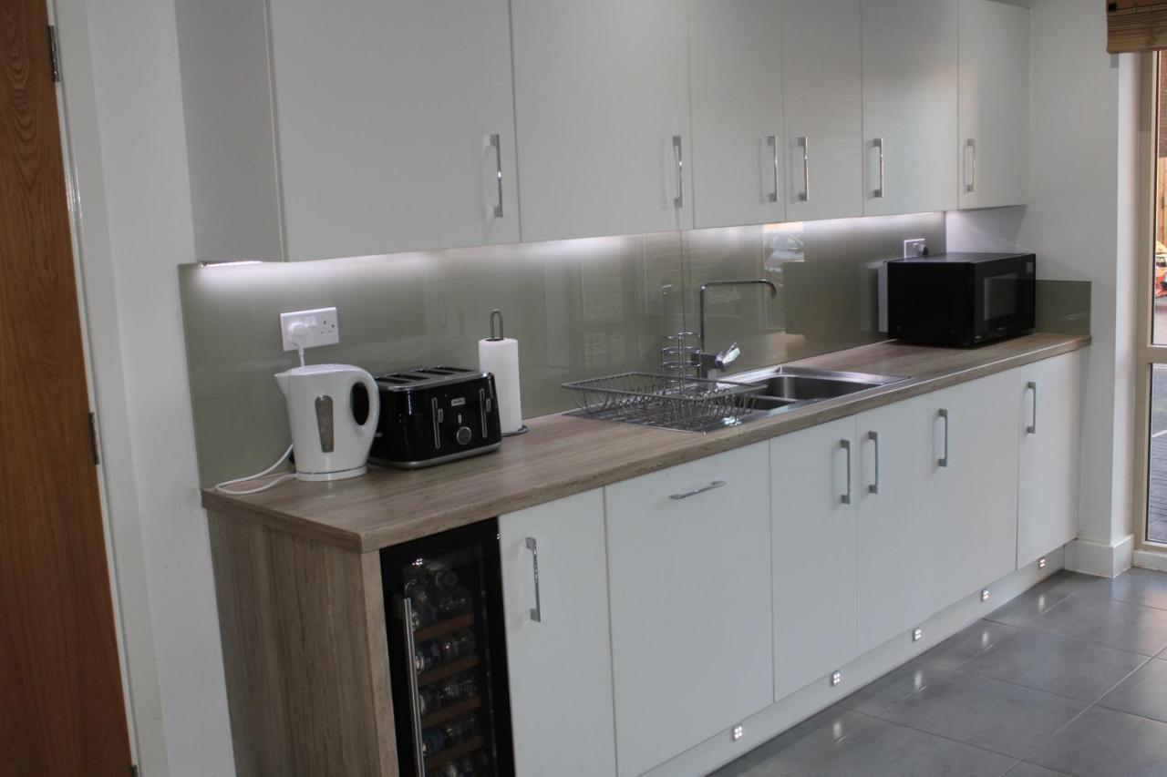 Haven - Spacious Luxury Home Perfect For Families, Couples And Contractors! 5Mins To Xscape And Junction 32! Castleford Eksteriør billede