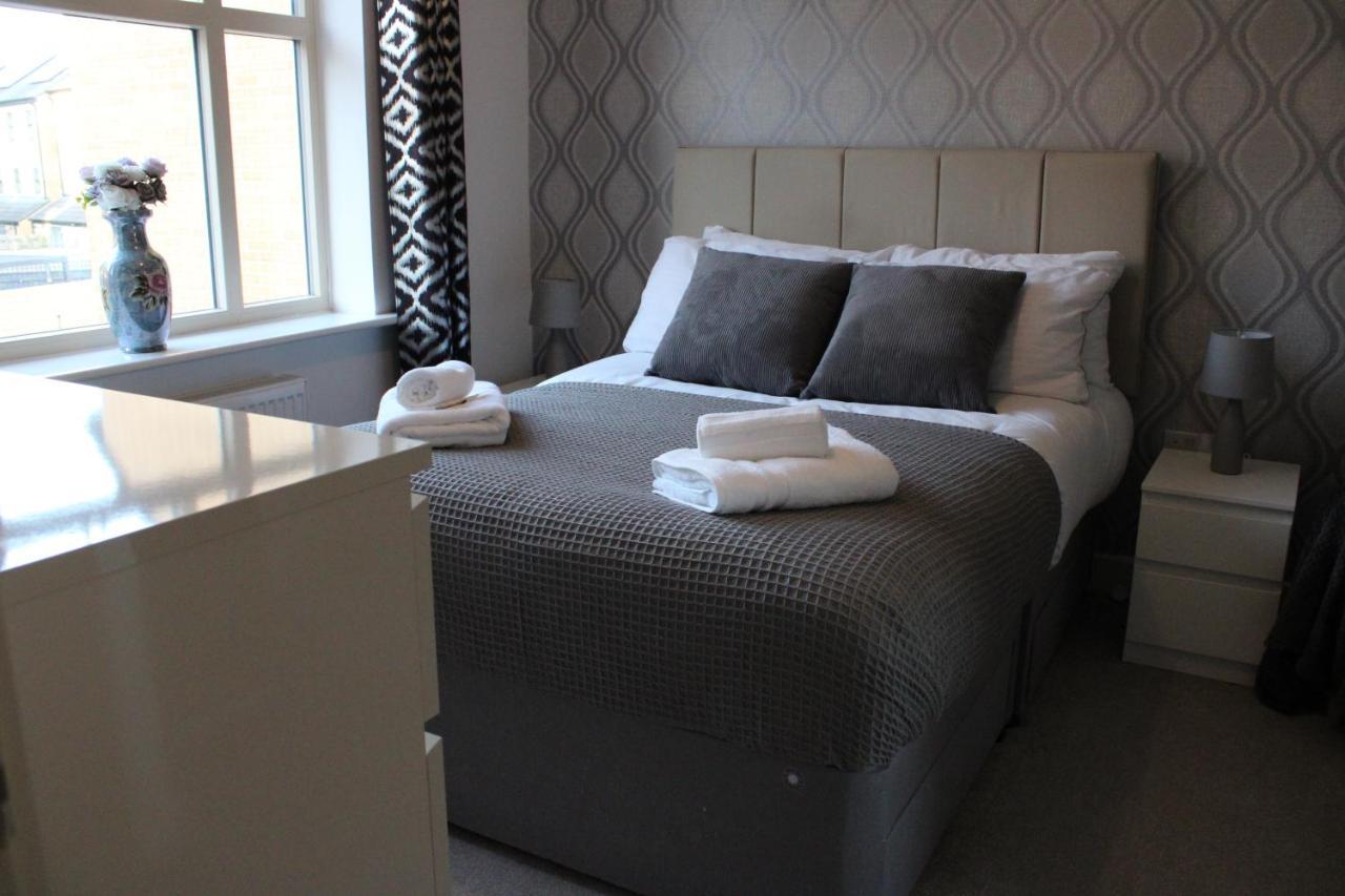Haven - Spacious Luxury Home Perfect For Families, Couples And Contractors! 5Mins To Xscape And Junction 32! Castleford Eksteriør billede