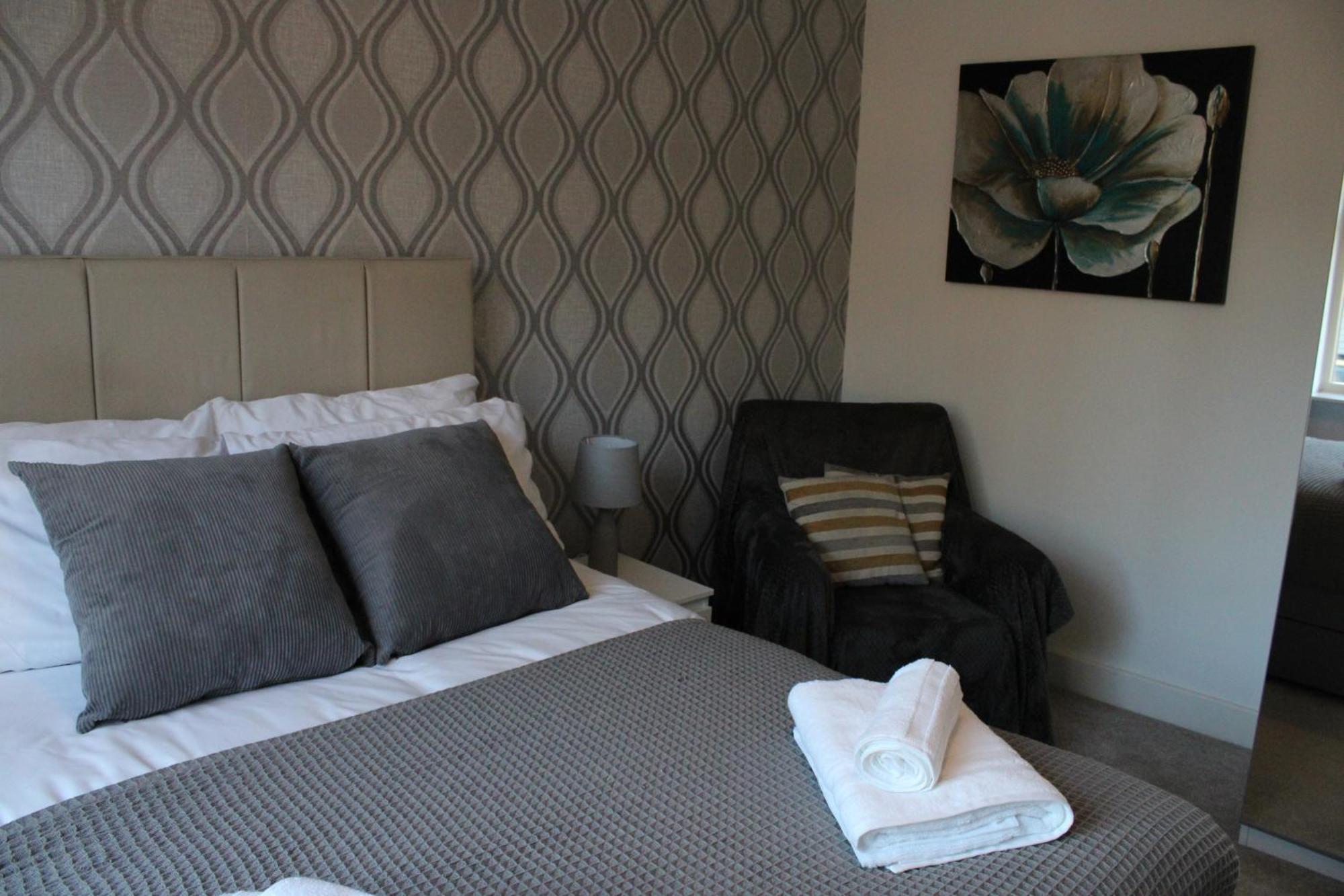 Haven - Spacious Luxury Home Perfect For Families, Couples And Contractors! 5Mins To Xscape And Junction 32! Castleford Eksteriør billede